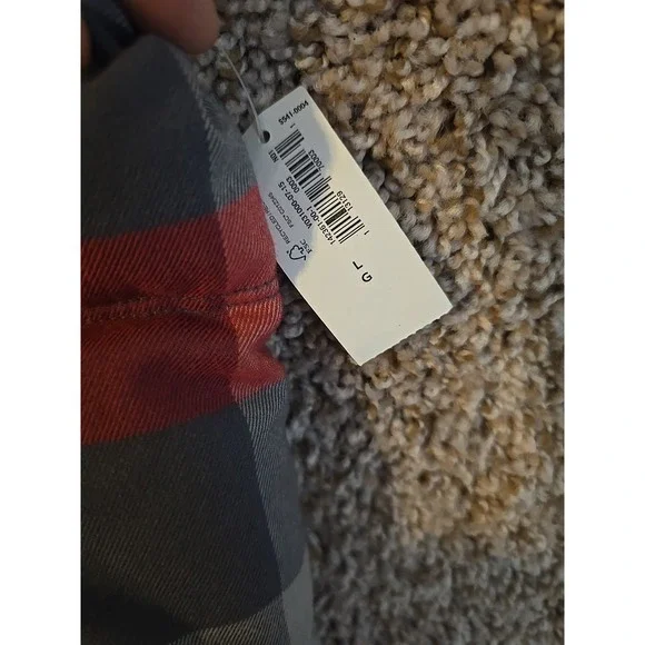 Old Navy Puffer Vest Womans Large Jacket Plaid Quilted Red Thick Full Zip - Picture 2 of 6